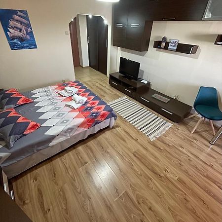 Апартаменти Apartament Lotus Marisa Турда Екстер'єр фото