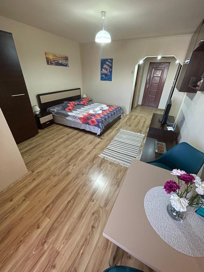 Апартаменти Apartament Lotus Marisa Турда Екстер'єр фото